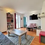 Ground Floor Terrace Garden And Sea View * Les Lecques